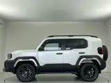 2026 Toyota Land Cruiser FJ VX White Jeep for sale, Japanese used car export - photo 3 of 24 | GULJI TRADERS