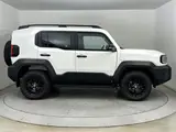 2026 Toyota Land Cruiser FJ VX 4WD White Jeep for sale, Japanese used car export - photo 10 of 24 | GULJI TRADERS