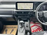 2026 Toyota Land Cruiser FJ VX 4WD White Jeep for sale, Japanese used car export - photo 16 of 23 | GULJI TRADERS