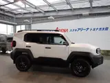 2026 Toyota Land Cruiser FJ VX Part-time 4WD Pearl Jeep for sale, Japanese used car export - photo 8 of 24 | GULJI TRADERS