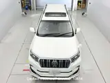 2018 Toyota Land Cruiser Prado Pearl SUV for sale, Japanese used car export - photo 8 of 13 | GULJI TRADERS