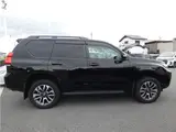 2023 Toyota Land Cruiser Prado 2.7 TX L Package 4WD Black Jeep for sale, Japanese used car export - photo 7 of 50 | GULJI TRADERS