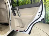 2023 Toyota Land Cruiser Prado TX L Package Pearl Jeep for sale, Japanese used car export - photo 9 of 30 | GULJI TRADERS