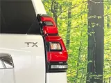 2023 Toyota Land Cruiser Prado TX L Package Pearl Jeep for sale, Japanese used car export - photo 18 of 30 | GULJI TRADERS