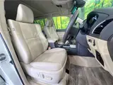 2023 Toyota Land Cruiser Prado TX L Package Pearl Jeep for sale, Japanese used car export - photo 27 of 30 | GULJI TRADERS