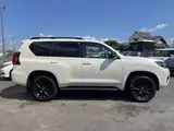 2023 Toyota Land Cruiser Prado Special TX_L Package Matte Black Edition Pearl Jeep for sale, Japanese used car export - photo 17 of 50 | GULJI TRADERS