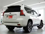 2023 Toyota Land Cruiser Prado TX L Package ☆ Sunroof ☆ 7-seater Pearl Jeep for sale, Japanese used car export - photo 2 of 32 | GULJI TRADERS