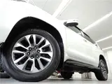 2023 Toyota Land Cruiser Prado TX L Package ☆ Sunroof ☆ 7-seater Pearl Jeep for sale, Japanese used car export - photo 16 of 32 | GULJI TRADERS