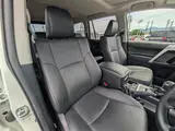 2023 Toyota Land Cruiser Prado TX L Package 4WD Pearl Jeep for sale, Japanese used car export - photo 10 of 24 | GULJI TRADERS