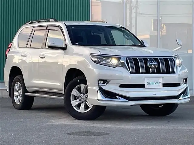 2023 Toyota Land Cruiser Prado TX 4WD - photo 1 2023 Toyota Land Cruiser Prado TX 4WD Pearl Jeep for sale, Japanese used car export | GULJI TRADERS