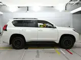 2023 Toyota Land Cruiser Prado TX 4WD Pearl Jeep for sale, Japanese used car export - photo 3 of 12 | GULJI TRADERS