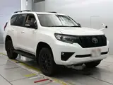 2023 Toyota Land Cruiser Prado TXL Package Matte Bra 4WD Pearl Jeep for sale, Japanese used car export - photo 5 of 12 | GULJI TRADERS