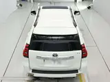 2023 Toyota Land Cruiser Prado TX L Package 4WD Pearl Jeep for sale, Japanese used car export - photo 8 of 12 | GULJI TRADERS