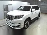 2022 Toyota Land Cruiser Prado Push Start Tx L Package Pearl SUV for sale, Japanese used car export - photo 5 of 6 | GULJI TRADERS