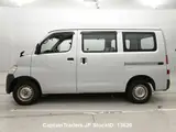 2020 Toyota Liteace Silver Van for sale, Japanese used car export - photo 5 of 32 | GULJI TRADERS