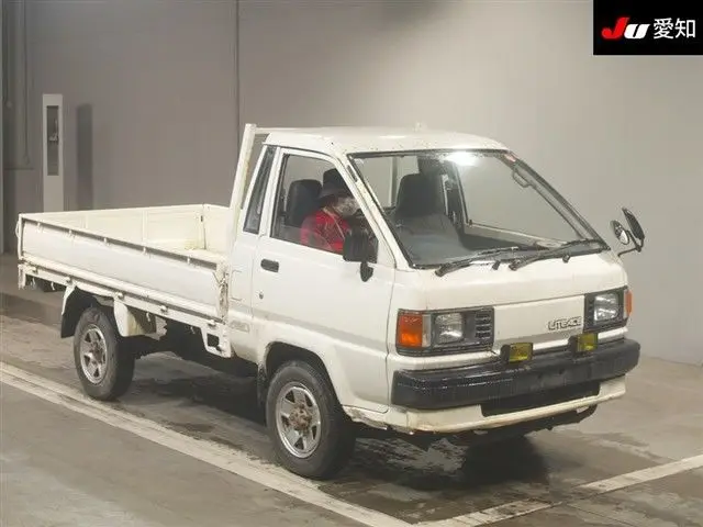 1989 Toyota Liteace Truck 4WD - photo 1 1989 Toyota Liteace Truck 4WD White Truck for sale, Japanese used car export - photo 1 of 9 | GULJI TRADERS
