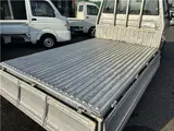 2005 Toyota Liteace Truck DX ★ Three-way opening ★ Air conditioning ★ Power steering Silver Truck for sale, Japanese used car export - photo 28 of 53 | GULJI TRADERS