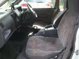 2005 Toyota Liteace Truck camping White Truck for sale, Japanese used car export - photo 15 of 24 | GULJI TRADERS