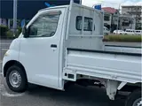 2010 Toyota Liteace Truck DX ★ Navigation ★ ETC ★ CD ★ DVD ★ Full-segment TV ★ 5-speed manual transmission White Truck for sale, Japanese used car export - photo 19 of 68 | GULJI TRADERS