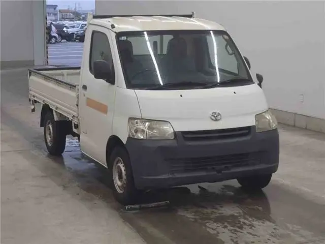 2012 Toyota Liteace Truck 4WD White Truck for sale, Japanese used car export - photo 1 of 11 | GULJI TRADERS