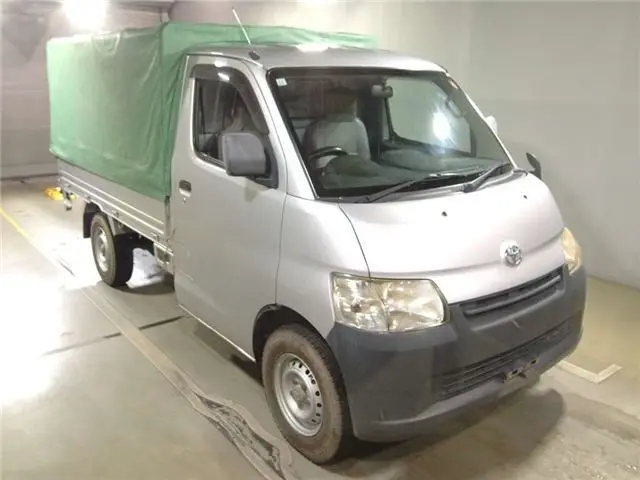 2013 Toyota Liteace Truck 4WD - photo 1 2013 Toyota Liteace Truck 4WD Silver Truck for sale, Japanese used car export - photo 1 of 11 | GULJI TRADERS