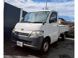 2013 Toyota Liteace Truck DX White Truck for sale, Japanese used car export - photo 4 of 9 | GULJI TRADERS