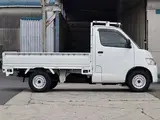 2015 Toyota Liteace Truck DX-X Edition, Flatbed Truck, Standard Driver's License Required White Truck for sale, Japanese used car export - photo 8 of 40 | GULJI TRADERS