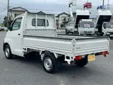 2015 Toyota Liteace Truck DX 4WD 5-speed MT White Truck for sale, Japanese used car export - photo 7 of 9 | GULJI TRADERS