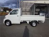 2017 Toyota Liteace Truck Flatbed truck, DX model, 0.8t payload, automatic transmission, gasoline engine. White Truck for sale, Japanese used car export - photo 3 of 51 | GULJI TRADERS