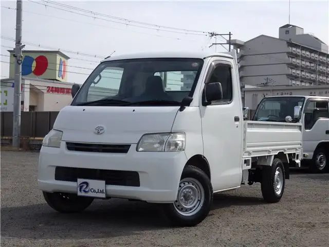 2017 Toyota Liteace Truck DX, flatbed, 0.8t load capacity, manual transmission, gasoline engine. White Truck for sale, Japanese used car export - photo 1 of 47 | GULJI TRADERS