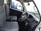 2017 Toyota Liteace Truck DX, flatbed, 0.8t load capacity, manual transmission, gasoline engine. White Truck for sale, Japanese used car export - photo 7 of 47 | GULJI TRADERS