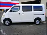 2018 Toyota Liteace Van GL, navigation system with full-segment TV, 4WD, sliding doors on both sides White Van for sale, Japanese used car export - photo 4 of 80 | GULJI TRADERS