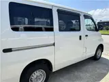 2018 Toyota Liteace Van GL ★ 4WD ★ Backup Camera ★ ETC ★ Front Power Windows ★ Navigation TV ★ White Van for sale, Japanese used car export - photo 7 of 33 | GULJI TRADERS