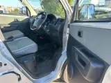 2018 Toyota Liteace Van 1.5 GL 4WD Silver Van for sale, Japanese used car export - photo 30 of 40 | GULJI TRADERS