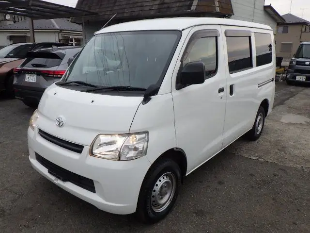 2018 Toyota Liteace Van GL White Van for sale, Japanese used car export - photo 1 of 24 | GULJI TRADERS
