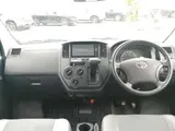 2018 Toyota Liteace Van DX Silver Van for sale, Japanese used car export - photo 5 of 9 | GULJI TRADERS
