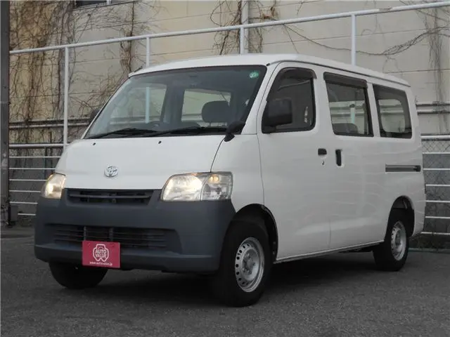 2019 Toyota Liteace Van ★DX★5-seater★Automatic★Genuine navigation system and dashcam★ White Van for sale, Japanese used car export | GULJI TRADERS