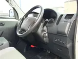 2019 Toyota Liteace Van ■GL 4WD / Genuine SD Navigation TV / ETC / Backup Camera White Van for sale, Japanese used car export - photo 18 of 36 | GULJI TRADERS