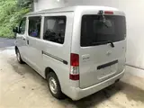 2019 Toyota Liteace Van 4WD GL Silver Van for sale, Japanese used car export - photo 2 of 4 | GULJI TRADERS