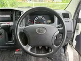 2020 Toyota Liteace Van GL ★ Genuine Navigation System ★ Full-segment TV ★ Backup Camera ★ ETC ★ Keyless Entry White Van for sale, Japanese used car export - photo 16 of 33 | GULJI TRADERS