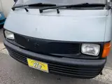 1996 Toyota Liteace Wagon 2.2 SW High Roof Diesel Blue Van for sale, Japanese used car export - photo 5 of 9 | GULJI TRADERS