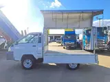 2006 Toyota Liteace Wagon 4WD Wing Holo White Van for sale, Japanese used car export - photo 8 of 8 | GULJI TRADERS