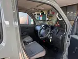 2011 Toyota Liteace Wagon DX Green Van for sale, Japanese used car export - photo 12 of 38 | GULJI TRADERS