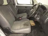 2015 Toyota Liteace Wagon GL Silver Van for sale, Japanese used car export - photo 5 of 11 | GULJI TRADERS