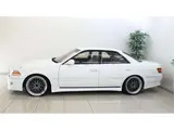 1998 Toyota Mark II Grande G Full Aero Adjustable Suspension White Sedan for sale, Japanese used car export - photo 18 of 46 | GULJI TRADERS