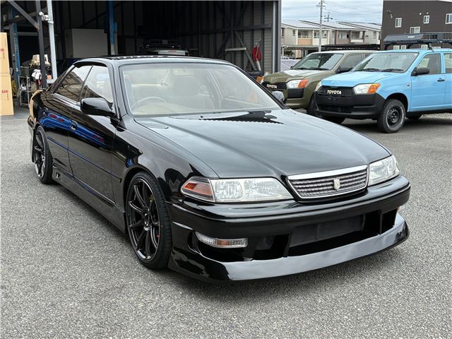 1999 Toyota Mark II Grande G - photo 1 1999 Toyota Mark II Grande G Pearl Color changed Sedan for sale, Japanese used car export | GULJI TRADERS