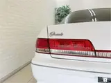 1999 Toyota Mark II Grande full aero kit, adjustable suspension White Sedan for sale, Japanese used car export - photo 36 of 47 | GULJI TRADERS