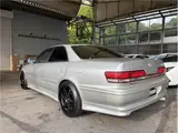 2000 Toyota Mark II Tourer Silver Sedan for sale, Japanese used car export - photo 2 of 17 | GULJI TRADERS