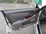 2000 Toyota Mark II Grande Trant Pearl Sedan for sale, Japanese used car export - photo 17 of 78 | GULJI TRADERS