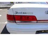 2000 Toyota Mark II Grande Pearl Sedan for sale, Japanese used car export - photo 26 of 30 | GULJI TRADERS